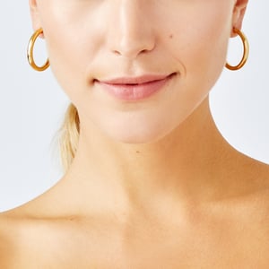 Gold hoops online jennifer fisher