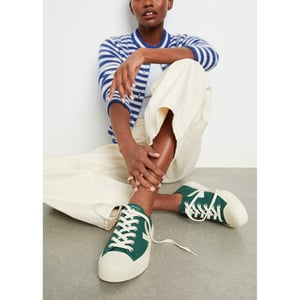 Veja wata green outlet