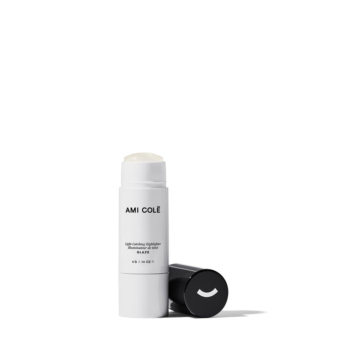 Ami Cole Light-Catching Highlighter