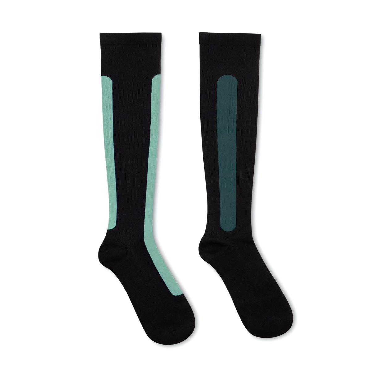 Ostrichpillow Bamboo Compression Socks | goop