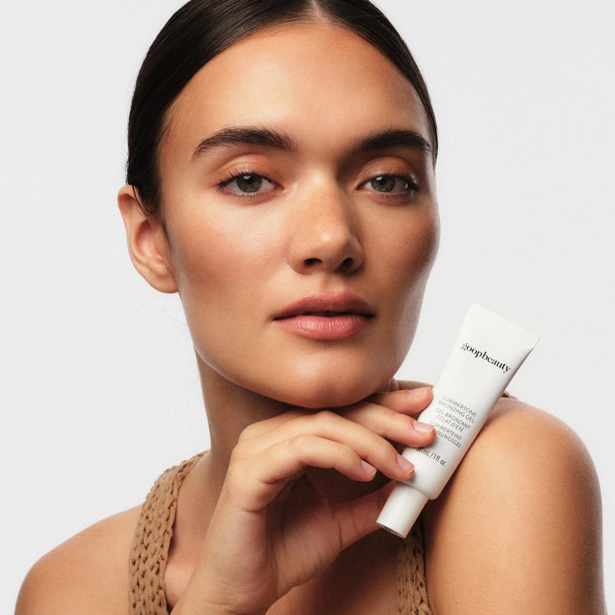 goop Beauty Summertone Bronzing Gel