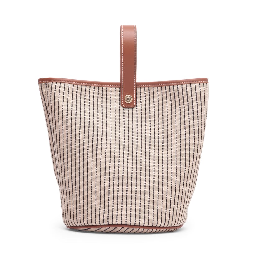 【RUE DE VERNEUIL】Francoise Shoulder Bag/関税+全国送料込み Rue de Verneuil Françoise Striped Shoulder Bag | goop
