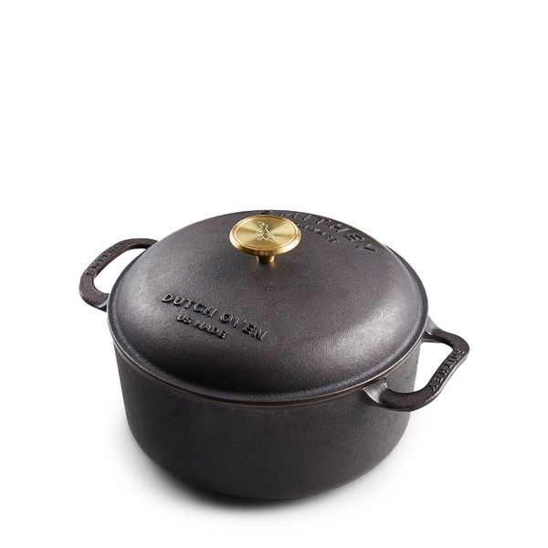 SMITHEY IRONWARE CO. 5.5 QT Dutch Oven