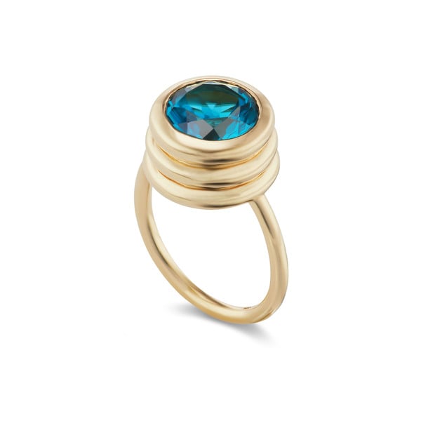 BECK FINE JEWELRY Grotto Ring in Blue Topaz