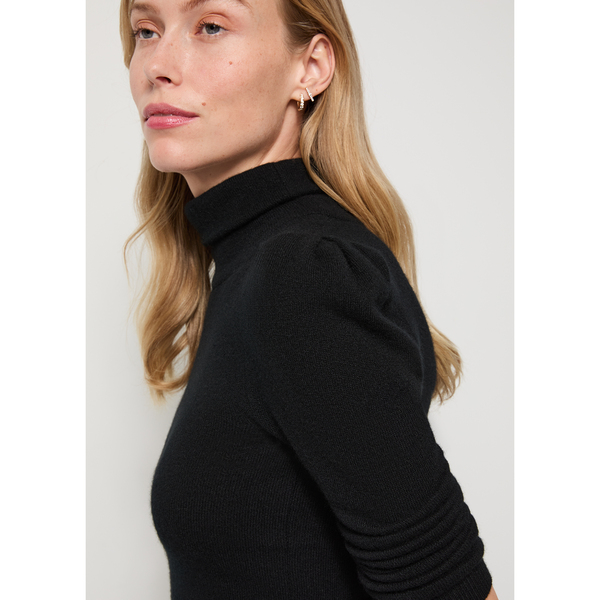 G. Label by goop The Signature Cashmere Turtleneck