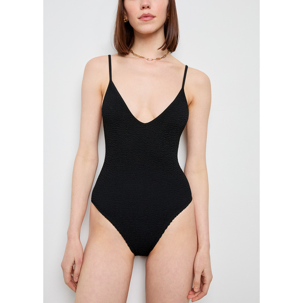Bond-Eye Elena One Piece
