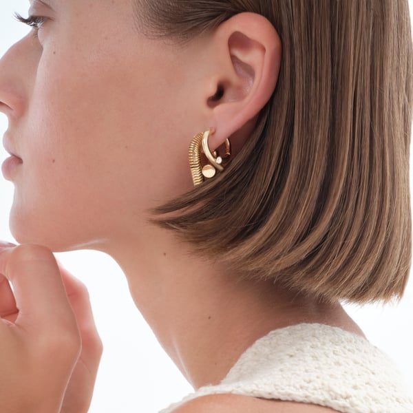 Tabayer Oera Mini Hoop Earrings