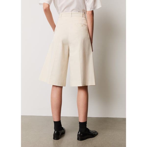 G. Label by goop Alexis Short