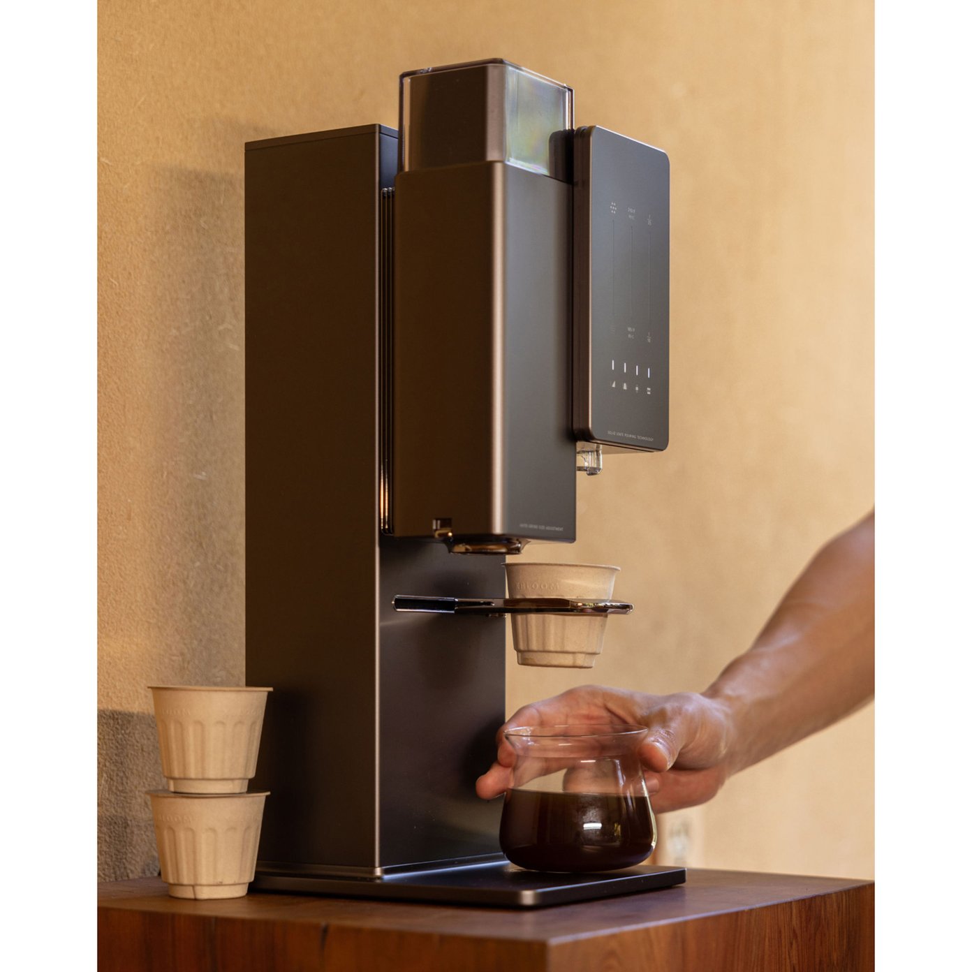 xBloom Fully Automatic Bean-to-Cup Smart Coffee Maker with Built in Grinder, Stainless Steel