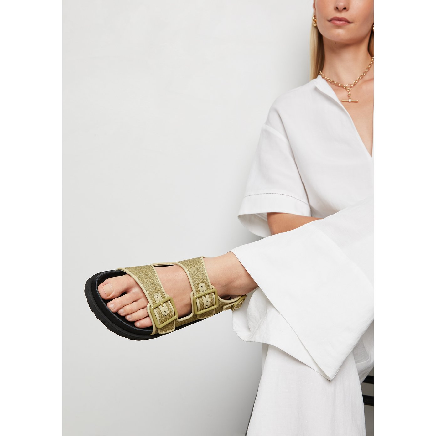 サンダル BIRKENSTOCK Olive green raffia Milano sandals Milano Luxe raffia sandals in green - Birkenstock 1774