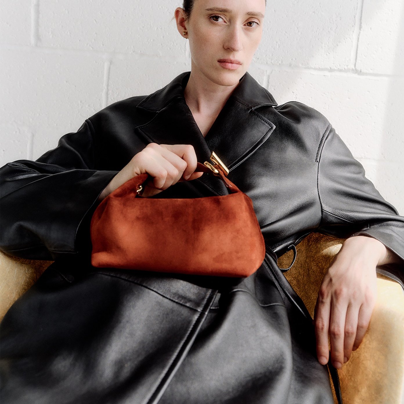 【Little Liffner】Pillow Pouch Micro Bag Pillow Pouch Micro Suede Black - Liffner
