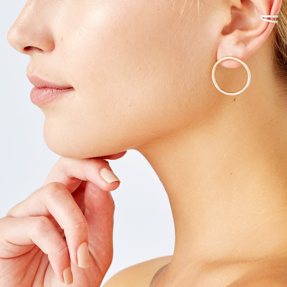 Eriness Half-Diamond Loop Earrings In Yellow Gold