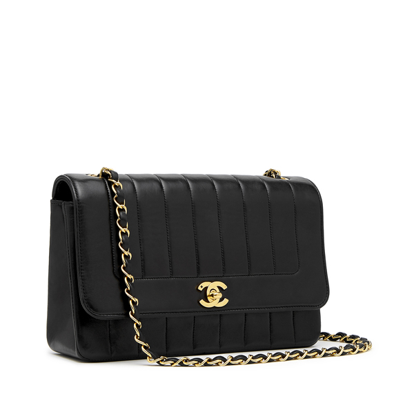 chanel 10 shoulder bag