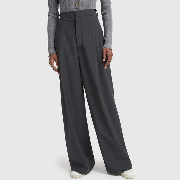 wide trousers