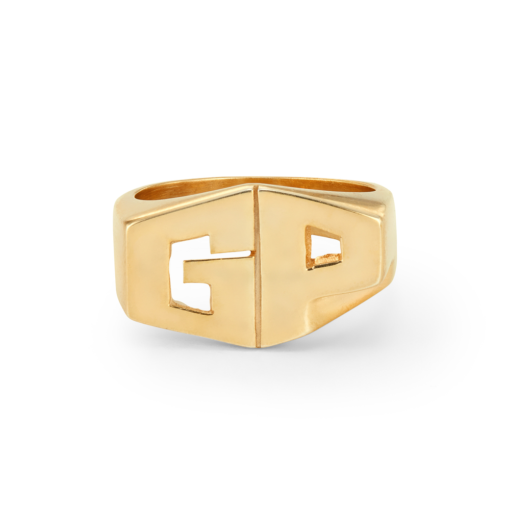 Sarah Chloe Kent Signet Ring In Gold Plated, Size 7