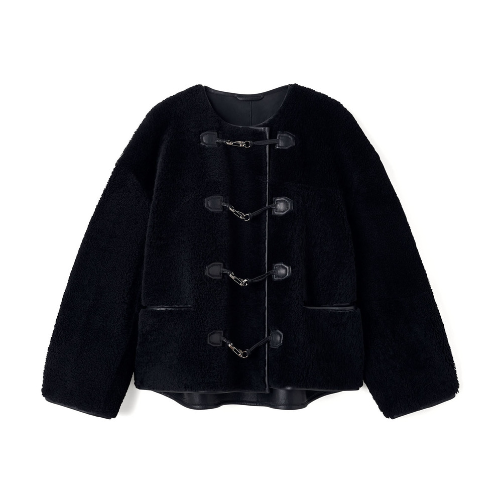 Toteme Teddy Shearling Clasp Jacket In Black, X-Small/Small