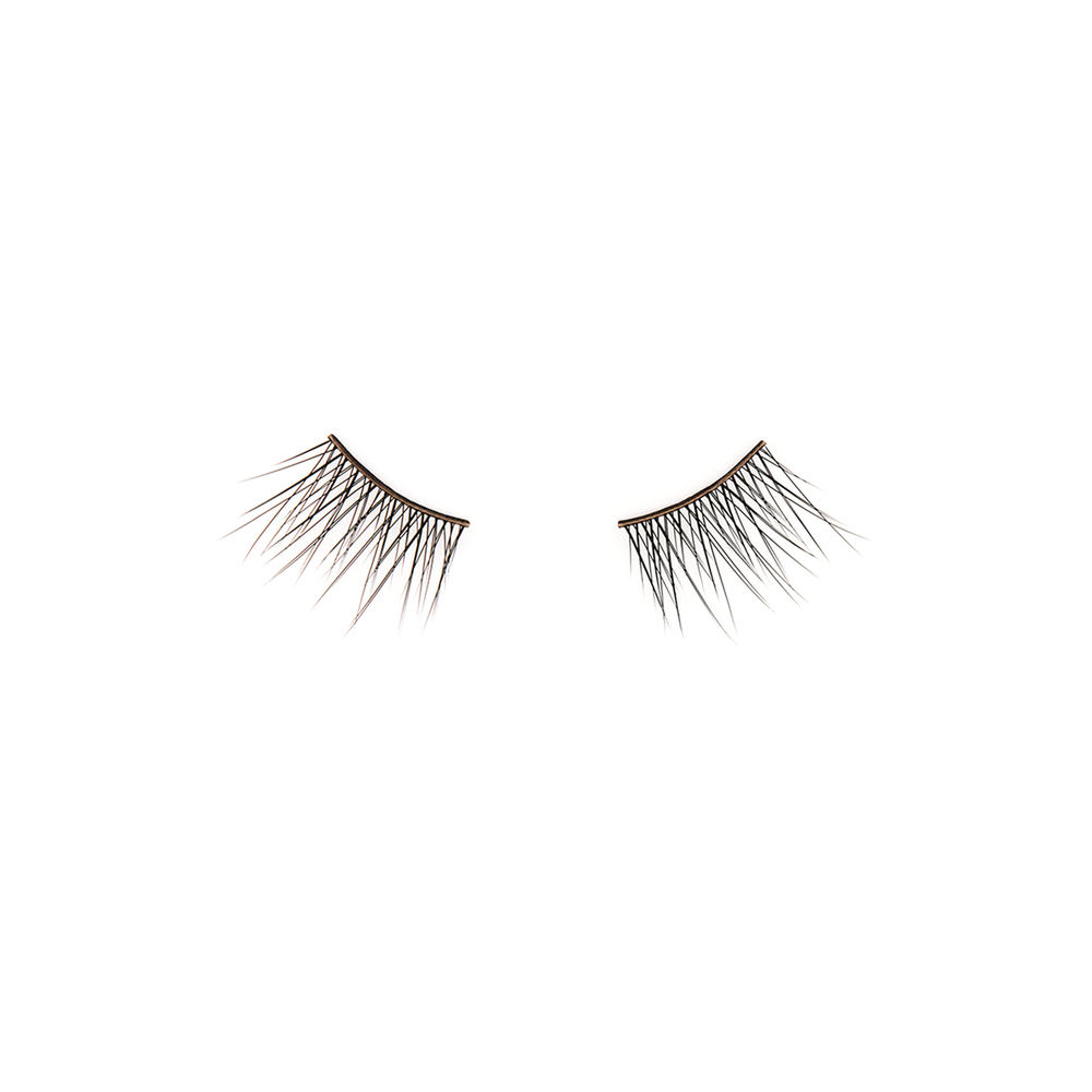 LoveSeen Levi Lashes goop