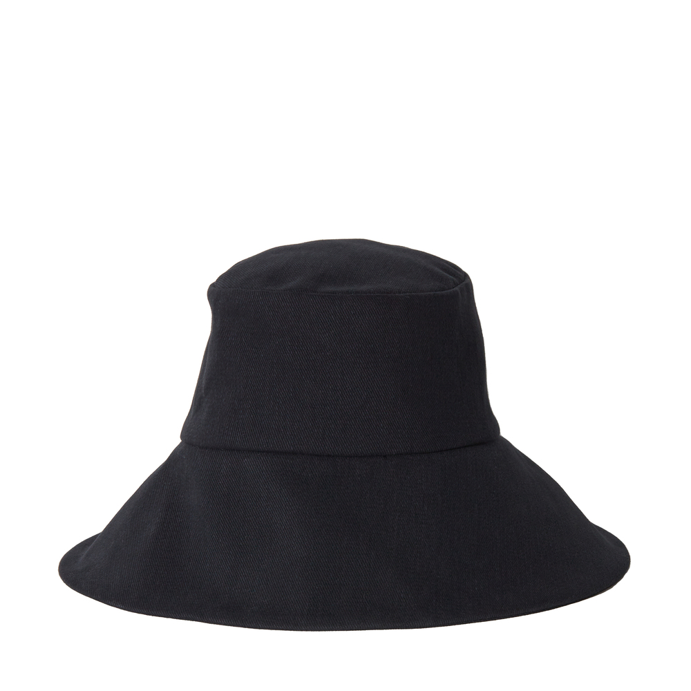 Janessa Leone Walker Bucket Hat In Black, Large