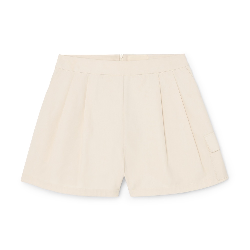 Matin Pleated Shorts In Natural, Size AU6