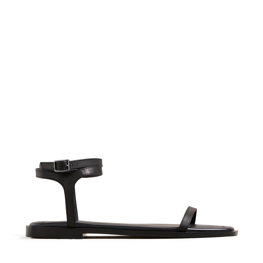 A Emery Viv Sandals In Black, Size IT 40